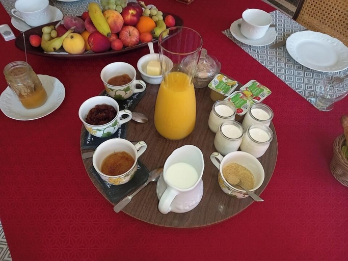 Food & Drinks 4, Château de Varambon, Ain