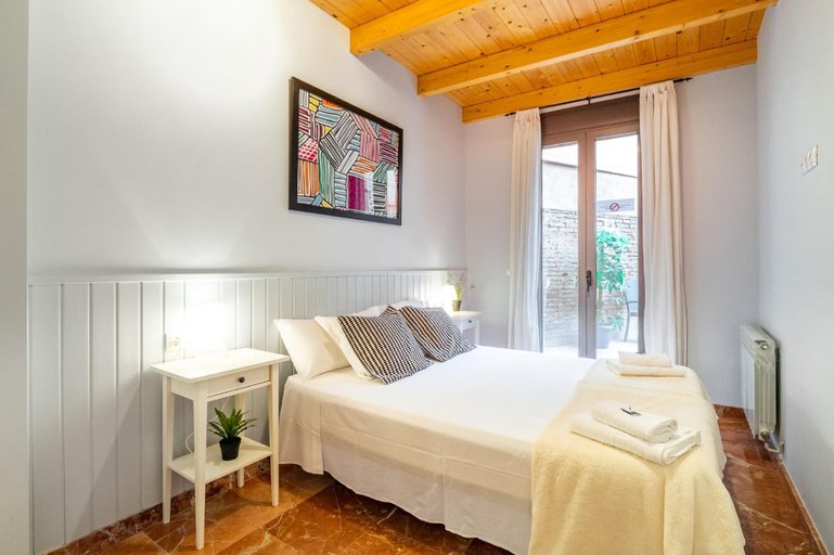 Bedroom 2, SPACIOUS EIXAMPLE OASIS WIFI/AC LARGE TERRACE 6PP By MyRentalHost, Barcelona