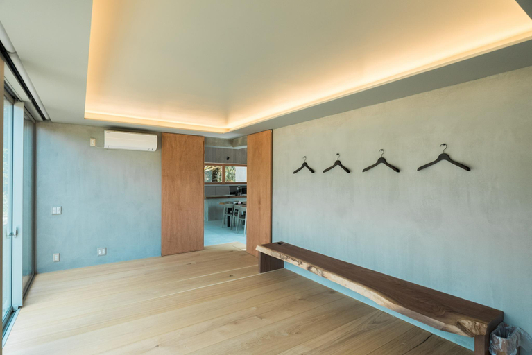 Others 2, House on Amami Island "Sani House", Amami
