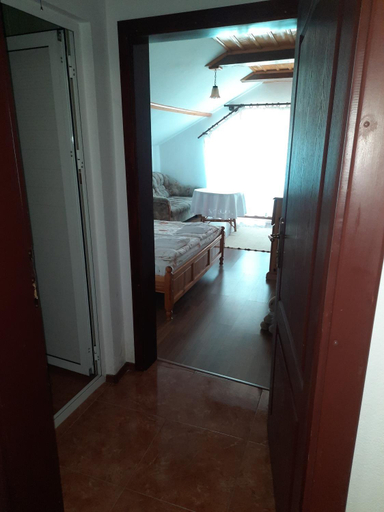 Others 2, Къща за гости Сара, Velingrad
