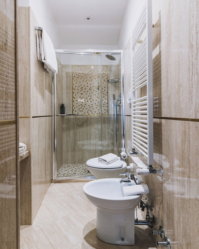 Bathroom 4, Ca' Amadi, Venezia