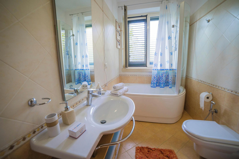 Bathroom 3, Villa Civico 32-2 Countryside And Pool, Lecce