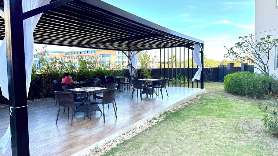 Food & Drinks, Spacious 3 Bedroom Appartement Avida, Iloilo City