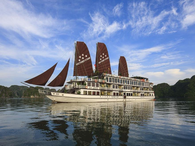 Others 5, Victory Star Cruise, Hạ Long