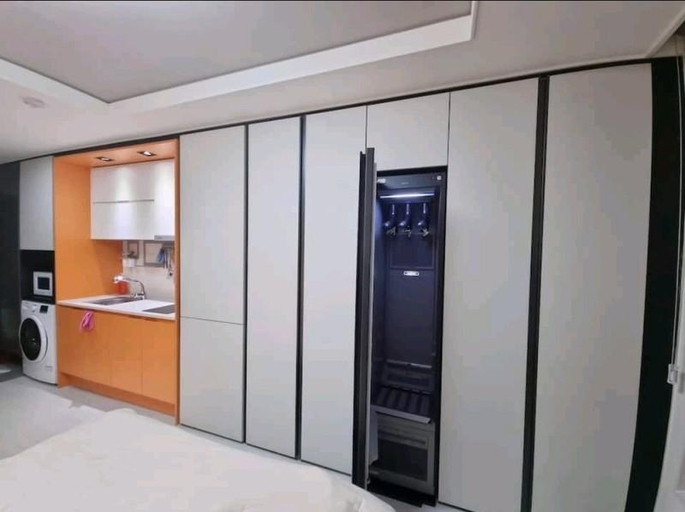 Dining Room 16