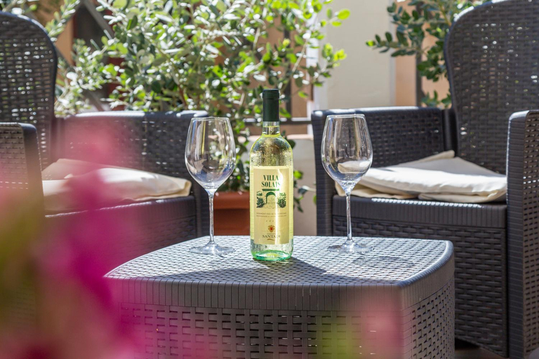 Food & Drinks 4, Mariposa Rooms, Ogliastra