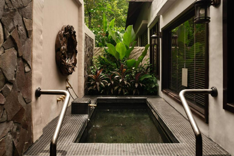 Swimming Pool 8