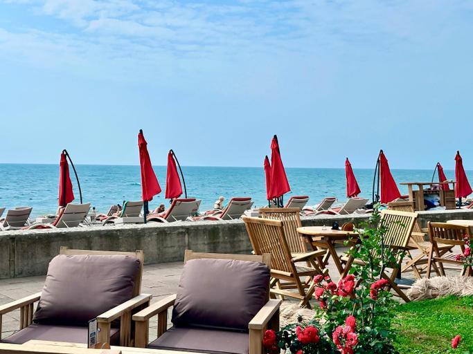 Food & Drinks 5, Dream Premium Apartments in Oasis, Kobuleti