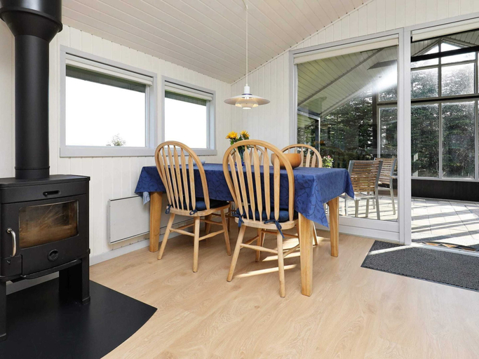Others 2, 4 Person Holiday Home in Hojslev, Skive