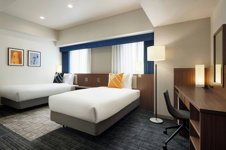 Bedroom 2, Four Points Flex by Sheraton Yokohama West, Yokohama
