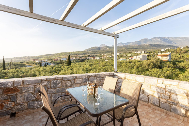 Others 3, Mani Stone Villa Majlinda, Peloponnese
