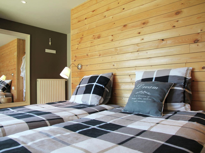 Bedroom 2, Houffalize Forest View Villa, Luxembourg