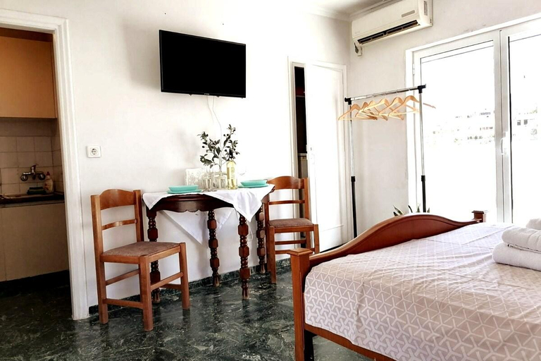 Bedroom 2, Acropolis Area Flat with Parthenon Views, Attica