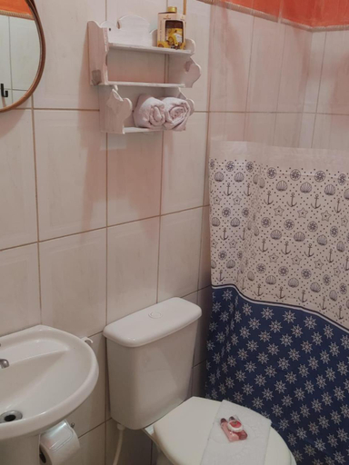 Bathroom 3, Cantinho do Sagui Inn, Armação dos Búzios
