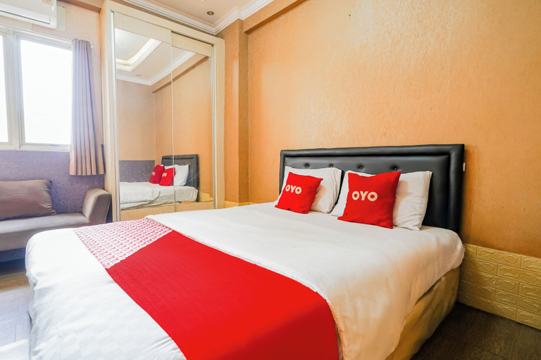 Bedroom 1, OYO 93927 Apartemen Gateway Pasteur By Taufan, Bandung