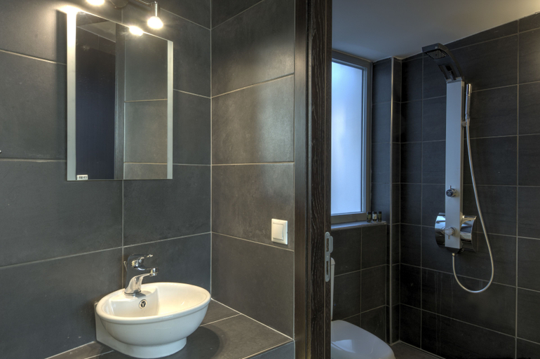 Bathroom 2, Acropolis Suites Troulanda, Attica