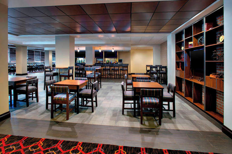 Food & Drinks 5, Four Points by Sheraton Charleston, Kanawha