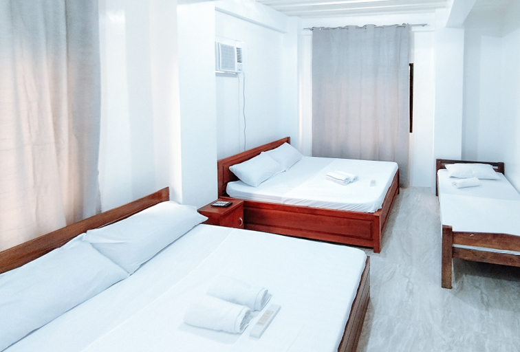 Bedroom 4, RedDoorz @ Elton Guesthouse, Numancia