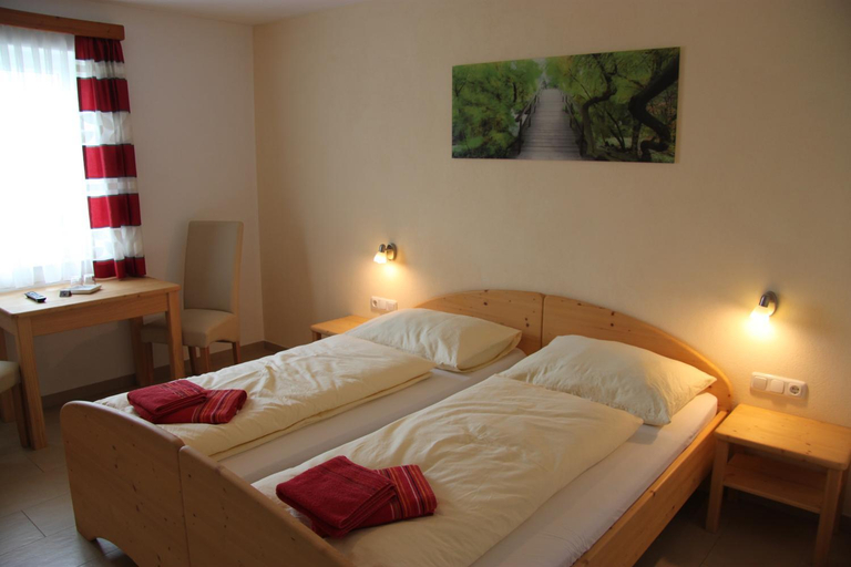 Bedroom 13