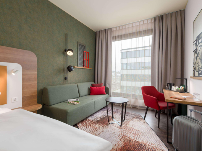 Bedroom 23