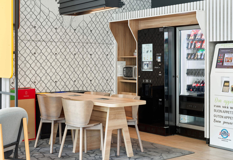 Food & Drinks 5, B&B HOTEL Champigny-sur-Marne, Val-de-Marne