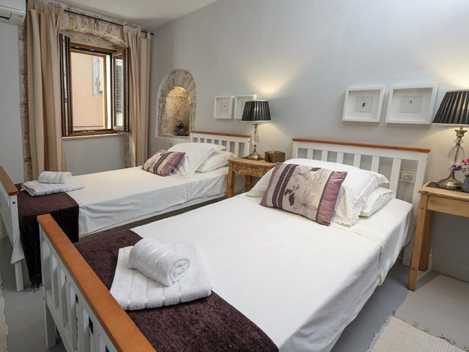 Bedroom 4, Holiday Home in Vodnjan Near the Sea, Vodnjan