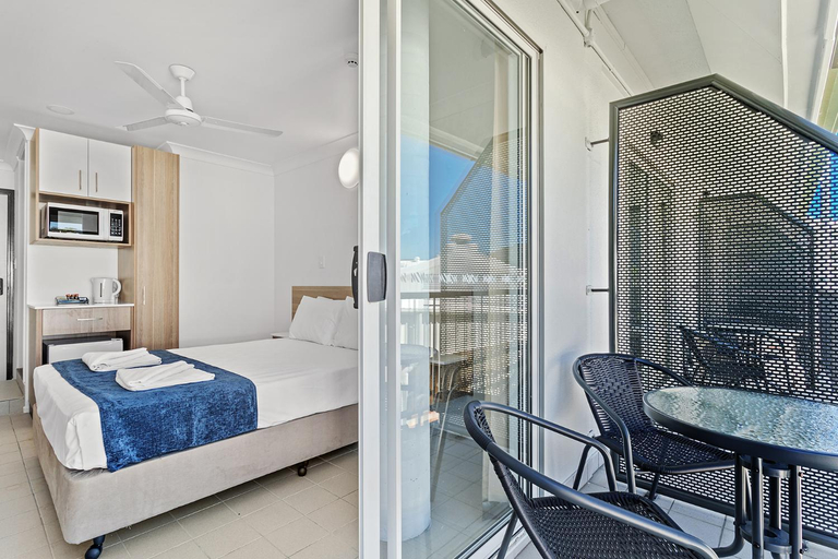 Bedroom 4, Beach Plaza Accommodation, Whitsunday