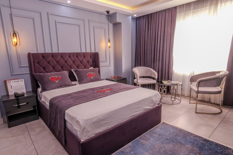 Bedroom 5, Ruby Suit, Beşiktaş