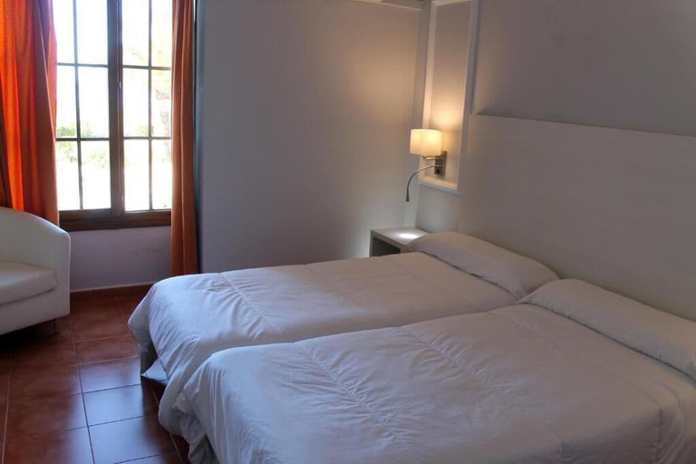 Bedroom 3, Bungalows Bahia Sur, Cádiz