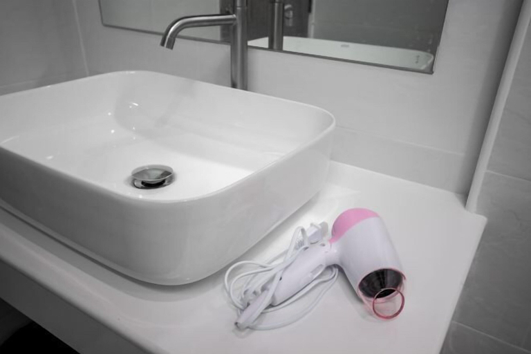 Bathroom 17