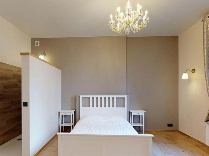 Others 2, Elegant Hillside Mansion, Namur