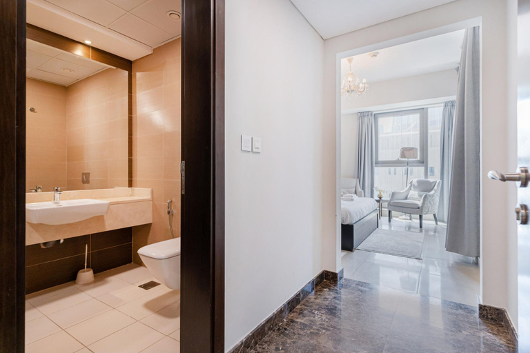 Bathroom 4, Close to beach I Super speed Wi-fi I Steam-Sauna , Dubai