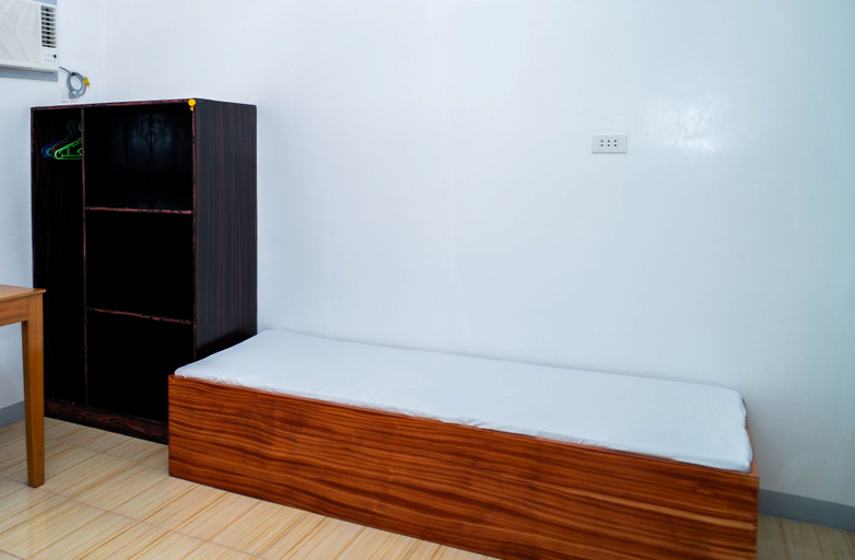 Bedroom 4, RedDoorz @ Lao Singuan Homestay, Del Carmen
