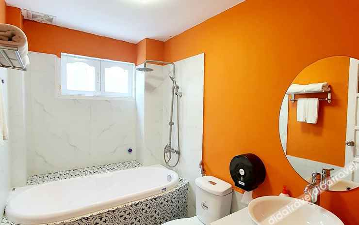Bathroom 5, Hanoi House, Đống Đa