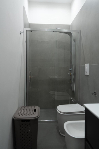 Others 2, B&B 5 Maggio, Crotone