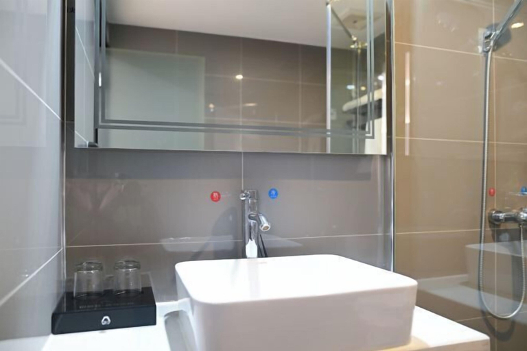 Bathroom 4, Rest Yizhi Hotel (Wenzhou Dongtou Passenger Terminal), Wenzhou