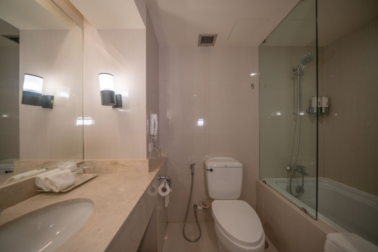 Bathroom 17