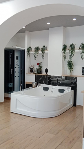 Shower 4, Catania Station Luxury Suite, Catania