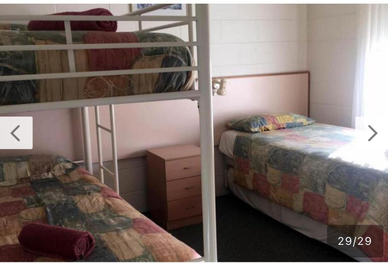 Others 4, Black Swan Motel inn, E. Gippsland - Bairnsdale