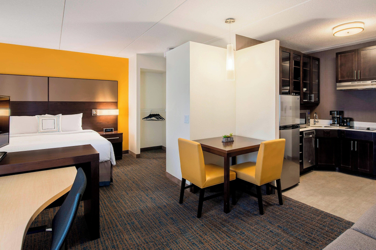 Bedroom 2, Residence Inn by Marriott Regina, Division No. 6
