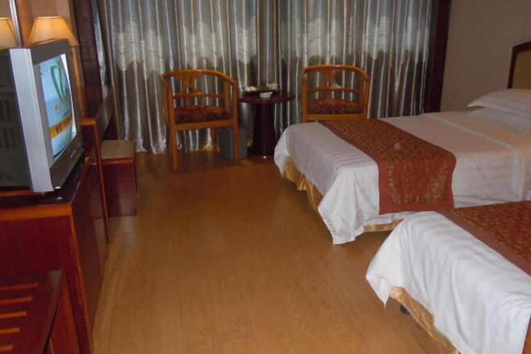 Bedroom 3, Gold Deer Hotel, Quanzhou