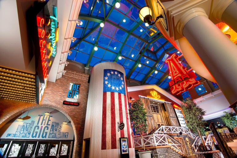 Public Area, The Brook at Turning Stone Resort Casino, Oneida