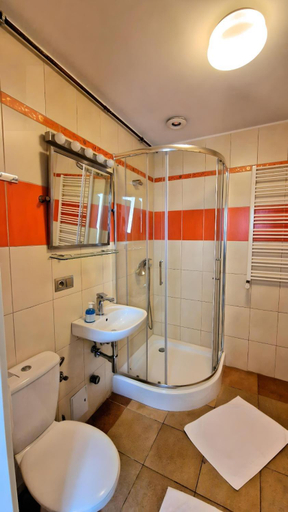Bathroom 3, Pensjonat Bliss, Kłodzko
