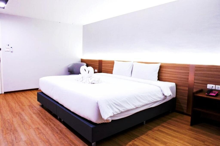 Bedroom 18