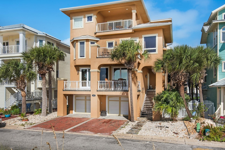 Exterior & Views 2, Tequila Sunrise, Escambia
