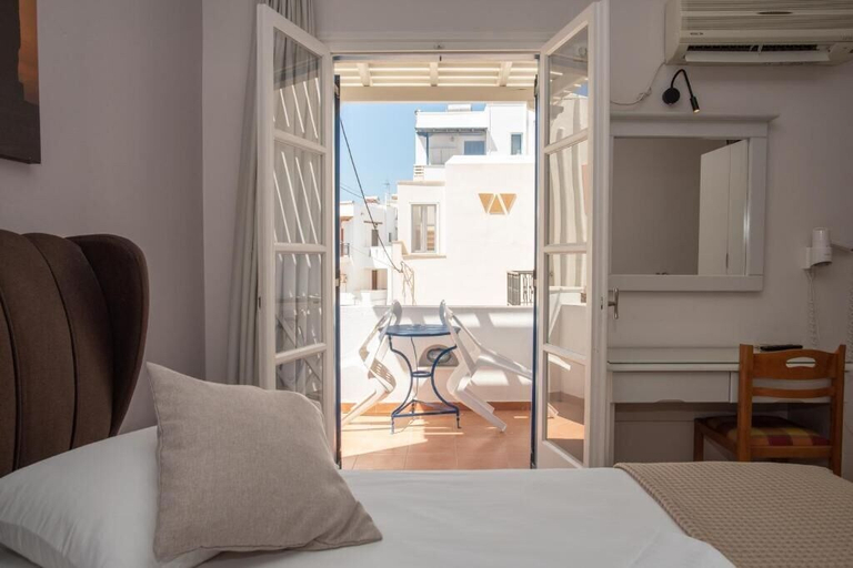 Bedroom 4, Katerina Roza Studios - Heartfelt Hospitality in the City, South Aegean