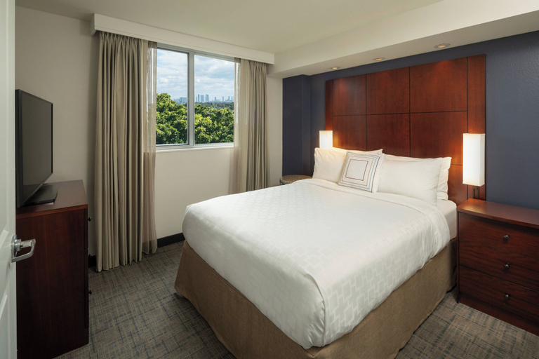 Bedroom 2, Residence Inn by Marriott Miami Airport, Miami-Dade