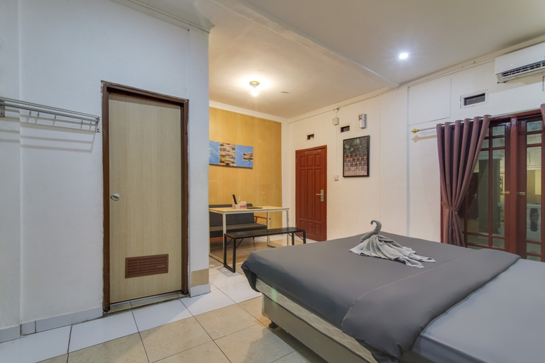 Bedroom 13