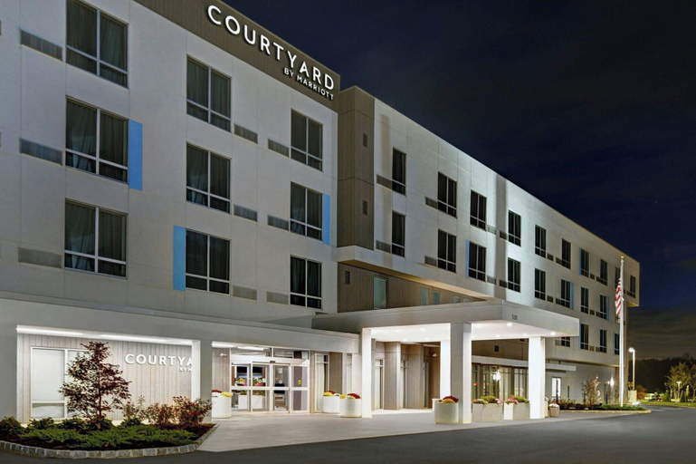 Exterior & Views 2, Courtyard by Marriott Hamilton, Mercer