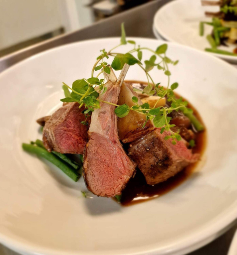 Food & Drinks 5, Badehotellet, Hurum
